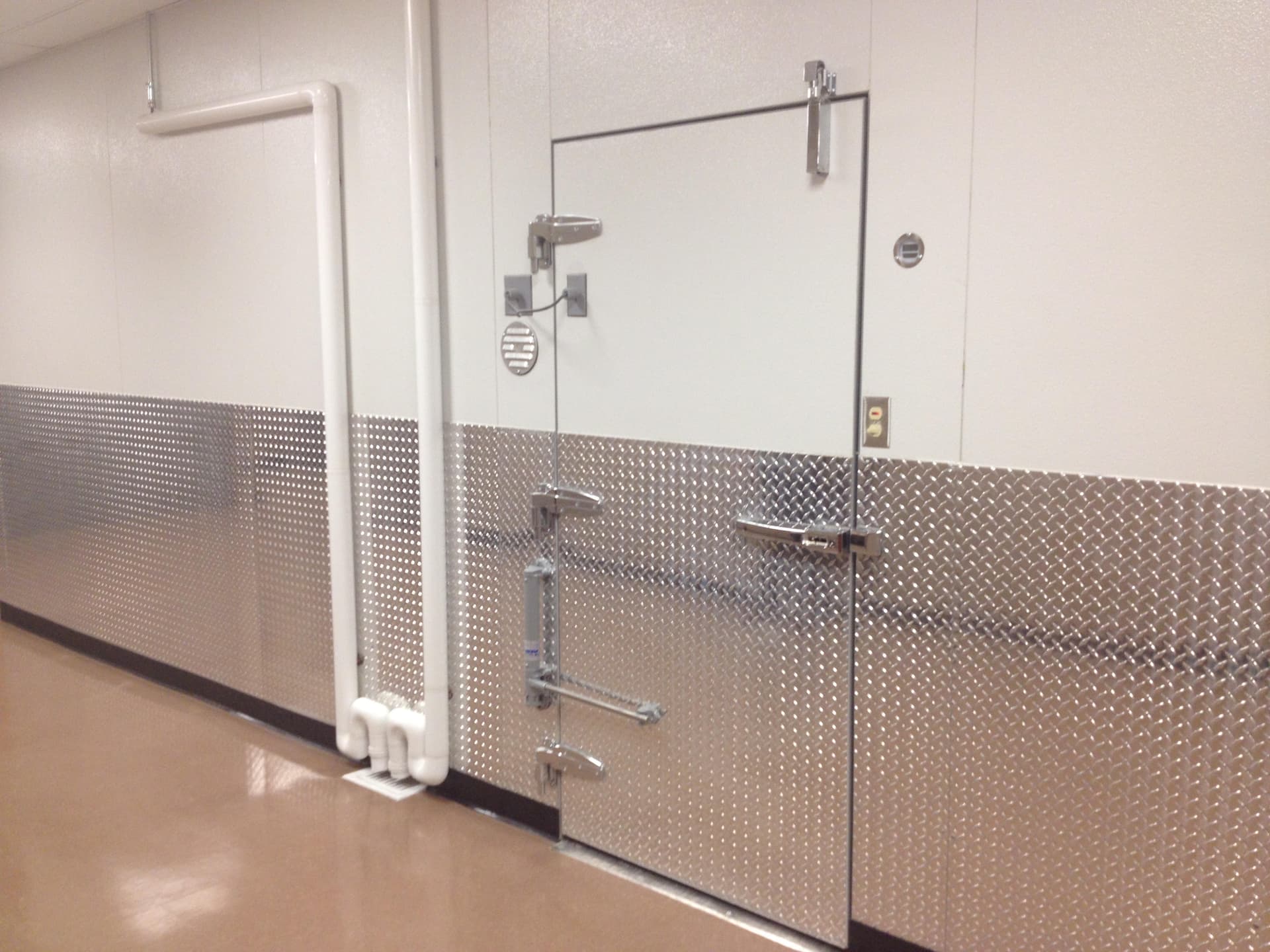 Commercial refrigeration work photo 2